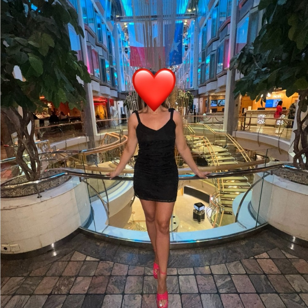 Francesca’s black lace mini